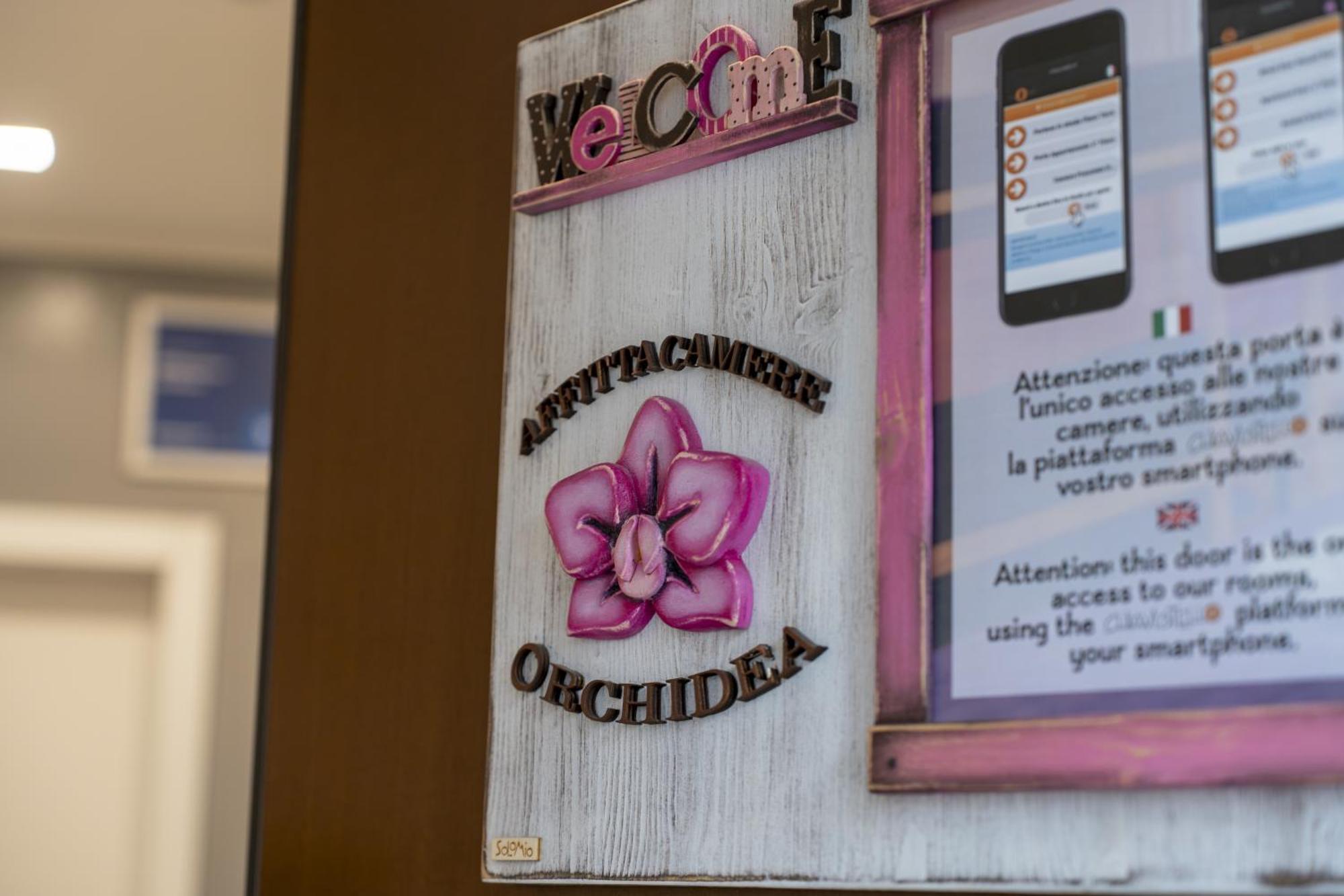 Affittacamere Orchidea For Tourists Hesperia Hosp Modena Exterior photo